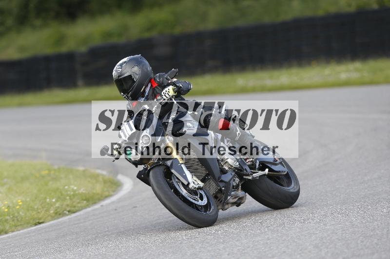 /15 13.05.2025 Max Racing ADR/Gruppe gruen/11-1